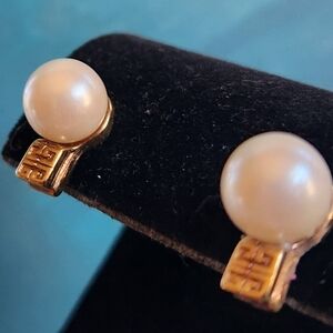 VTG 80's GIVENCHY Gold  Logo Post Faux White Pearls Pierced Studs LUXE Earrings